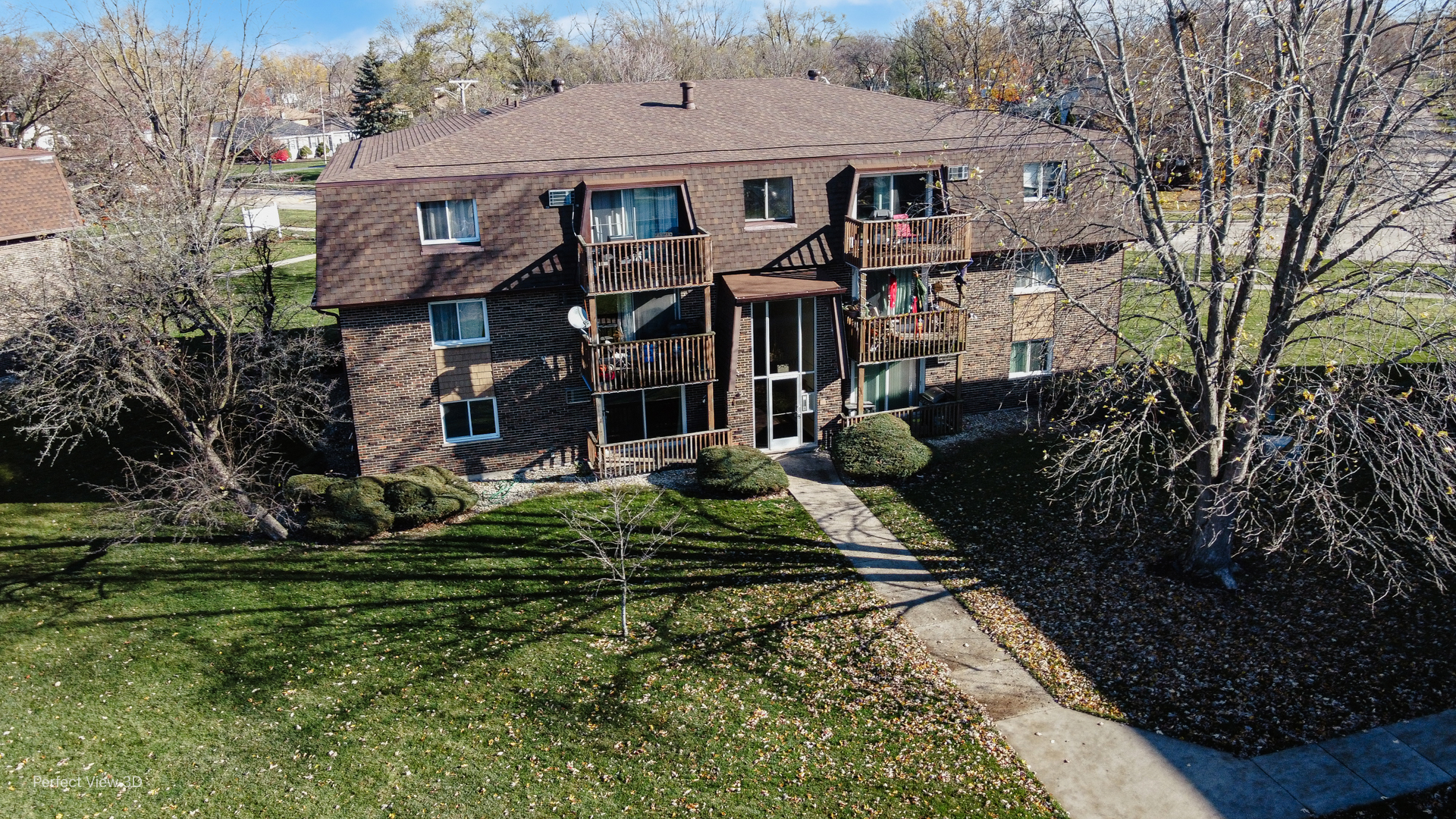 19380 Wolf Road Unit: 11