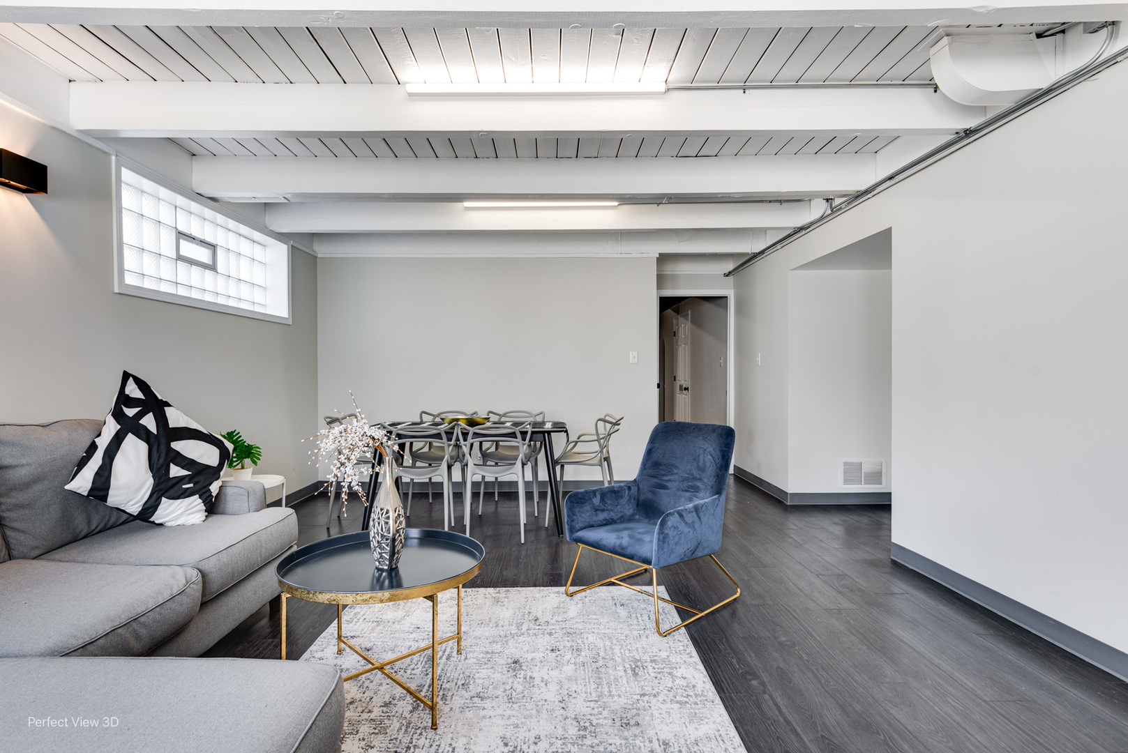 8634 S Dorchester Avenue