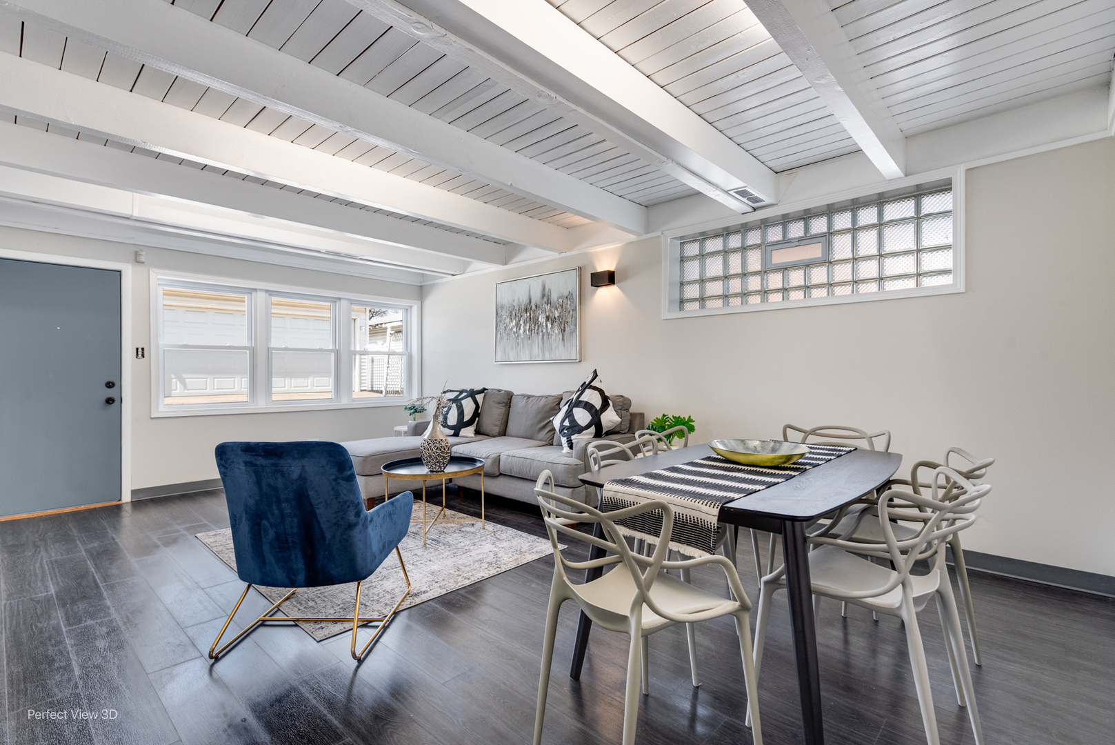 8634 S Dorchester Avenue