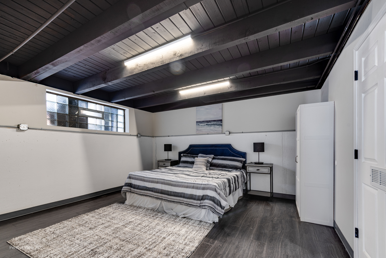 8634 S Dorchester Avenue