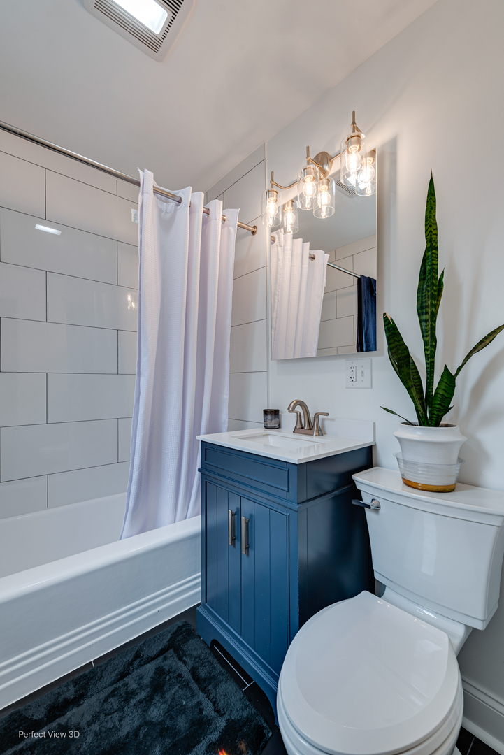 11400 S Washtenaw Avenue