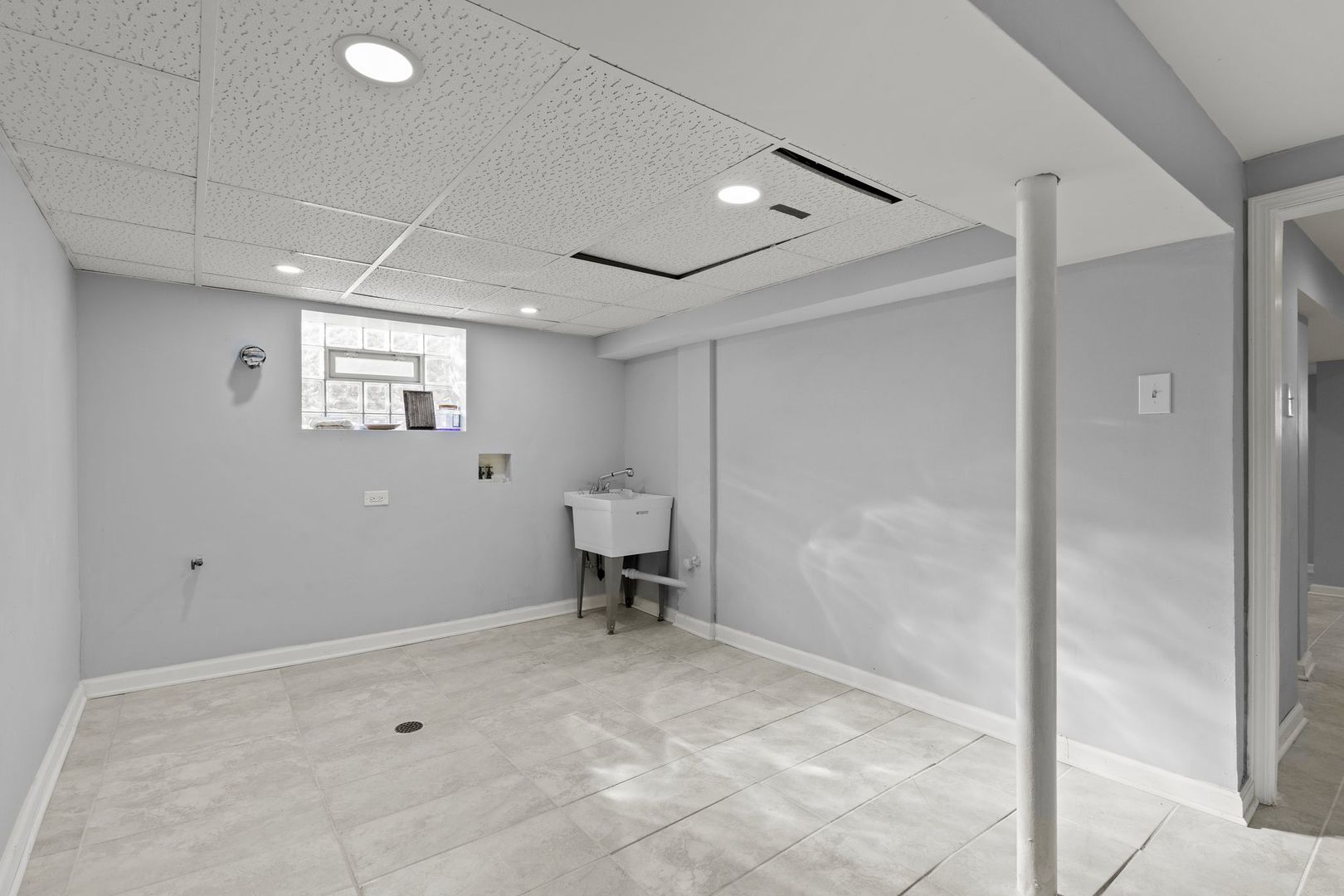 8249 S Harper Avenue