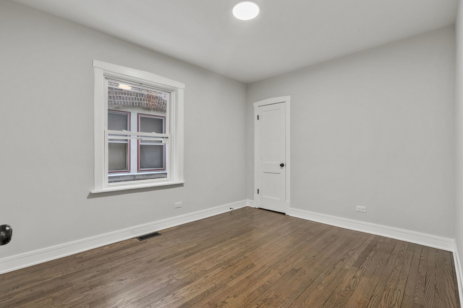 7811 S Honore Street