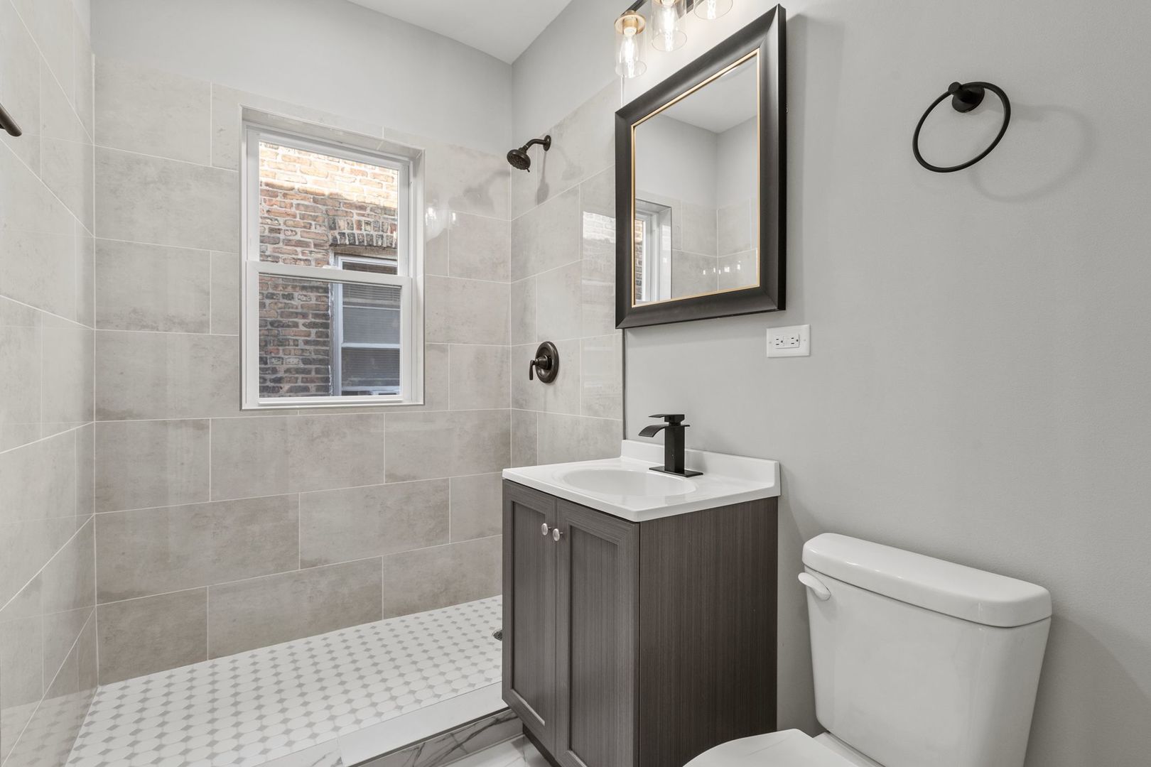 7811 S Honore Street