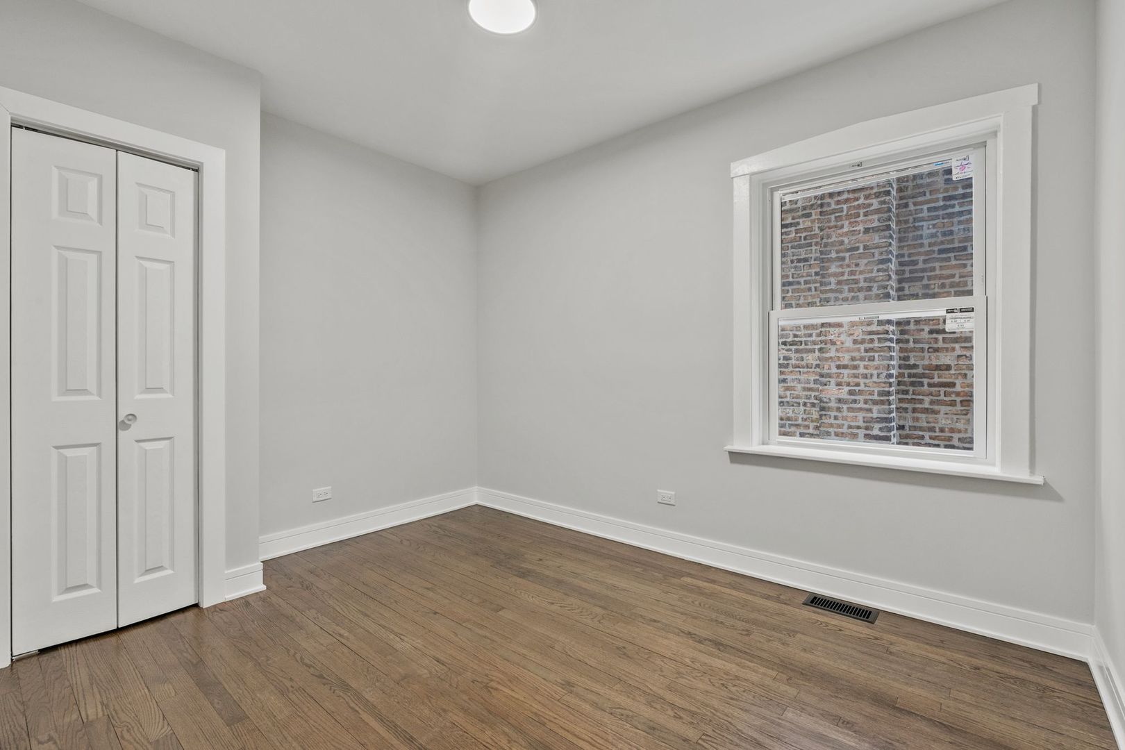 7811 S Honore Street