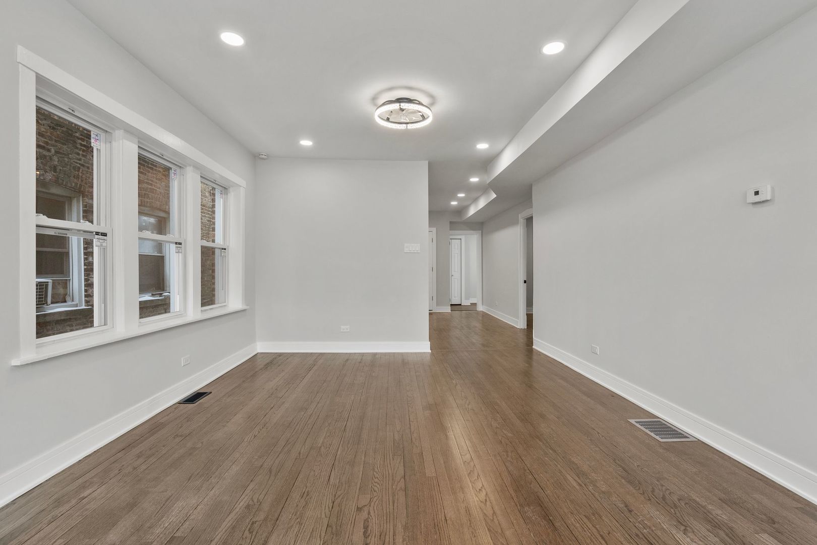 7811 S Honore Street