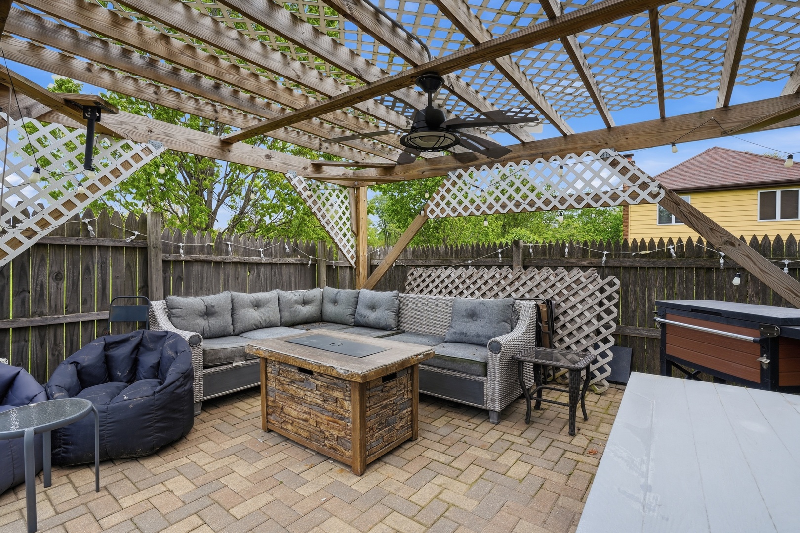 18547 Fresno Lane
