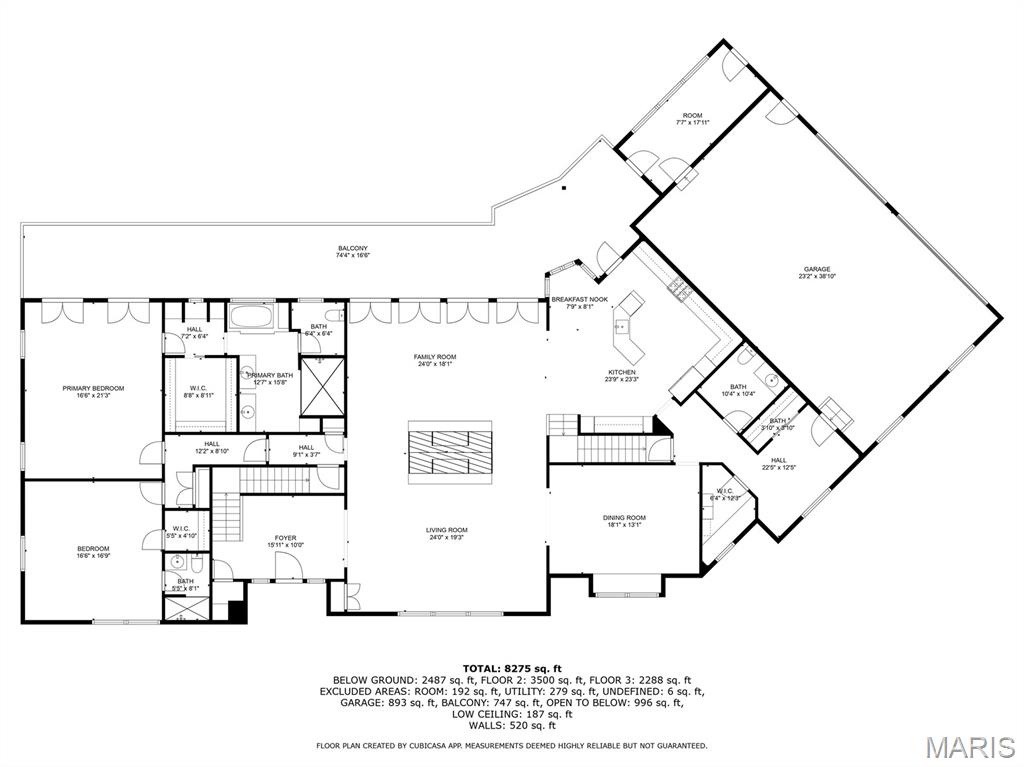 16 Holiday Lane