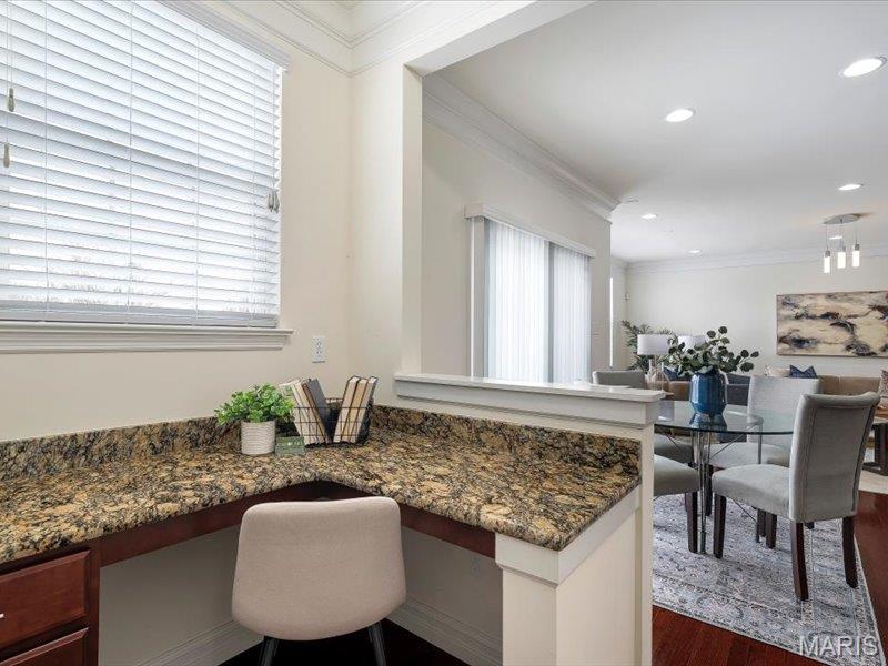 718 Savannah Crossing Way