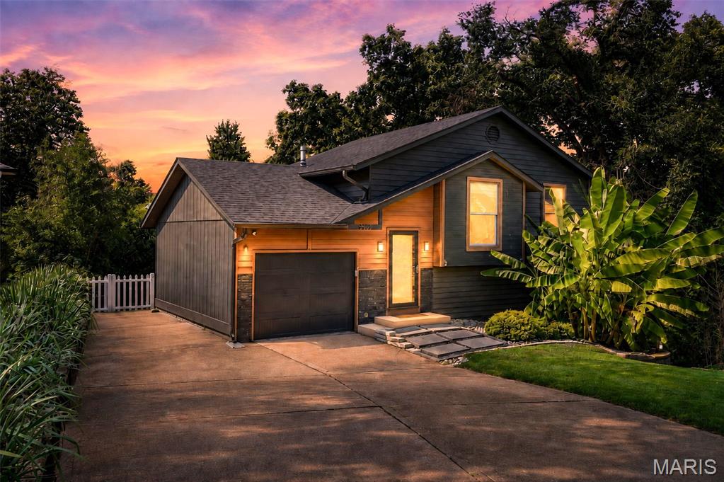 9901 Chiles Court