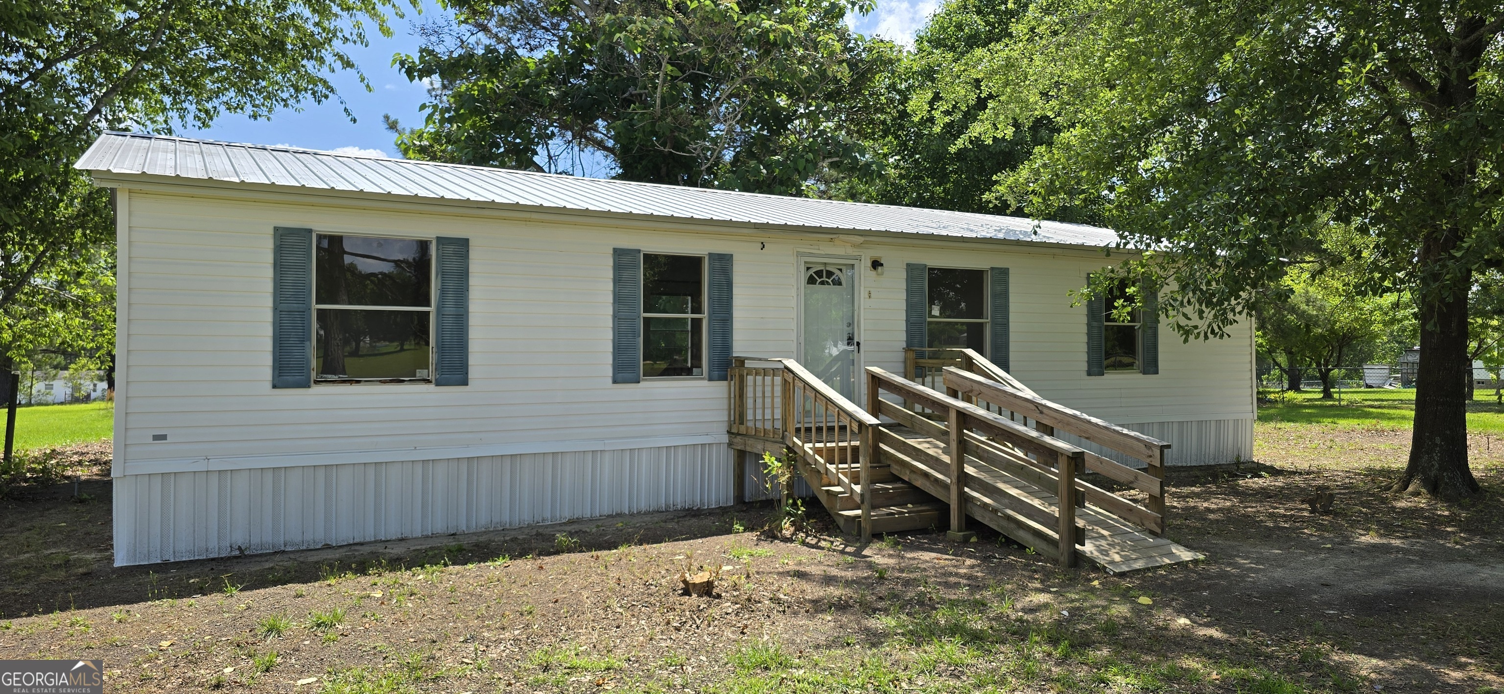 1126 John Lowery Road