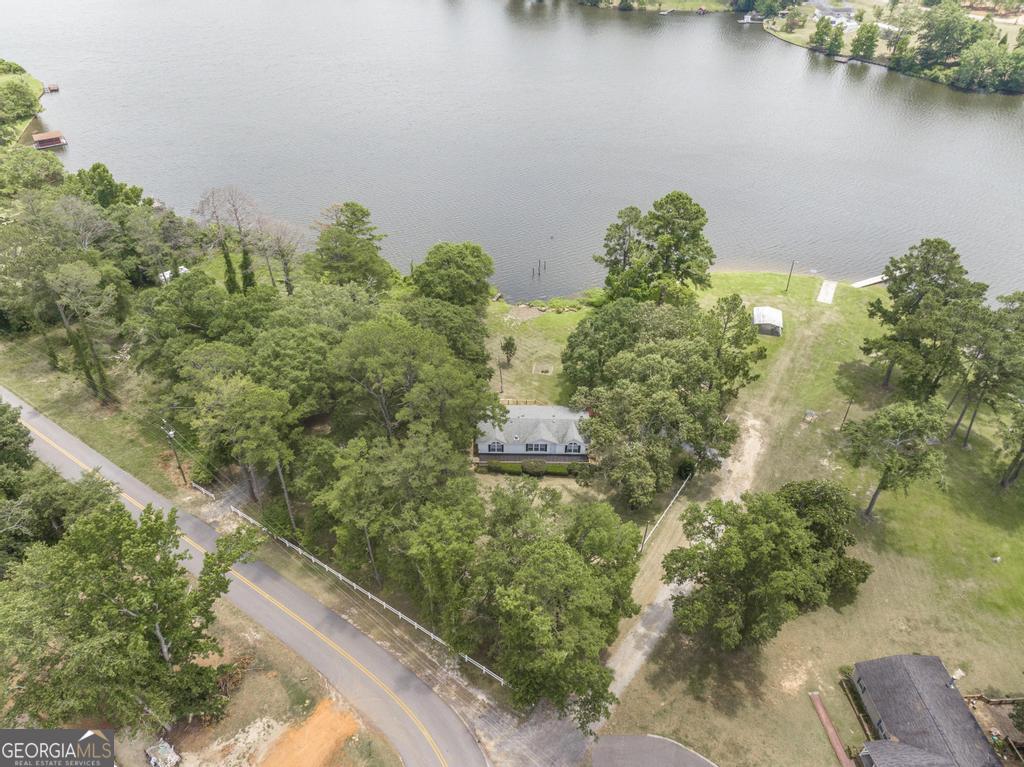 991 N Lake Drive