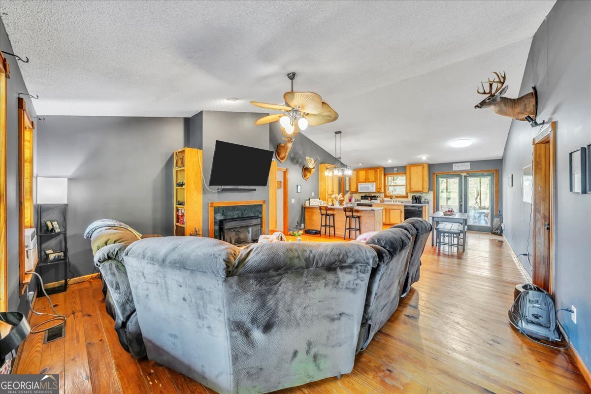 874 Mistletoe Road, Abbeville