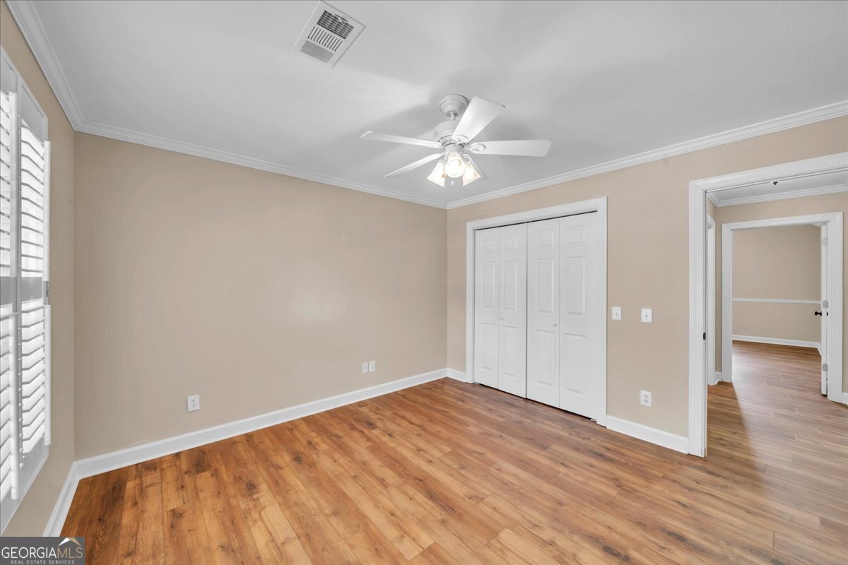 300 Oak Pointe Drive