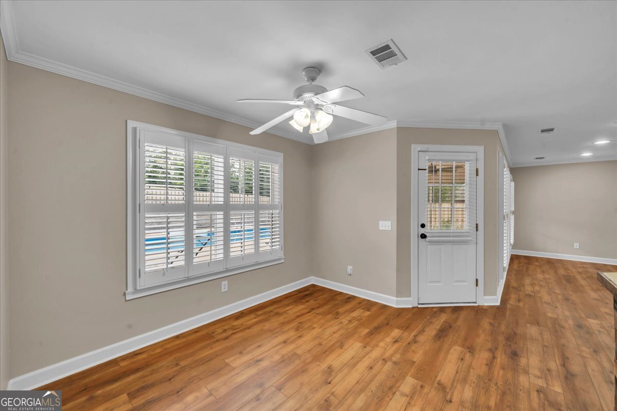 300 Oak Pointe Drive