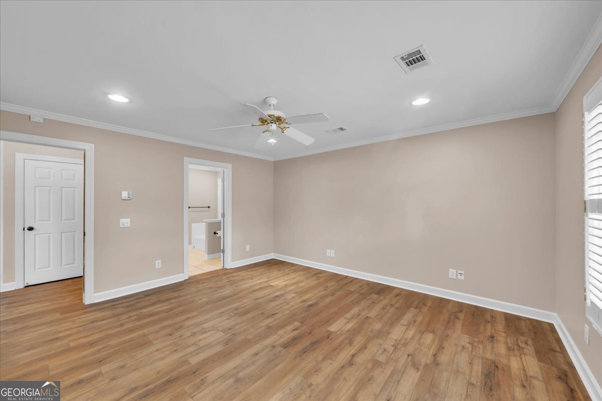 300 Oak Pointe Drive