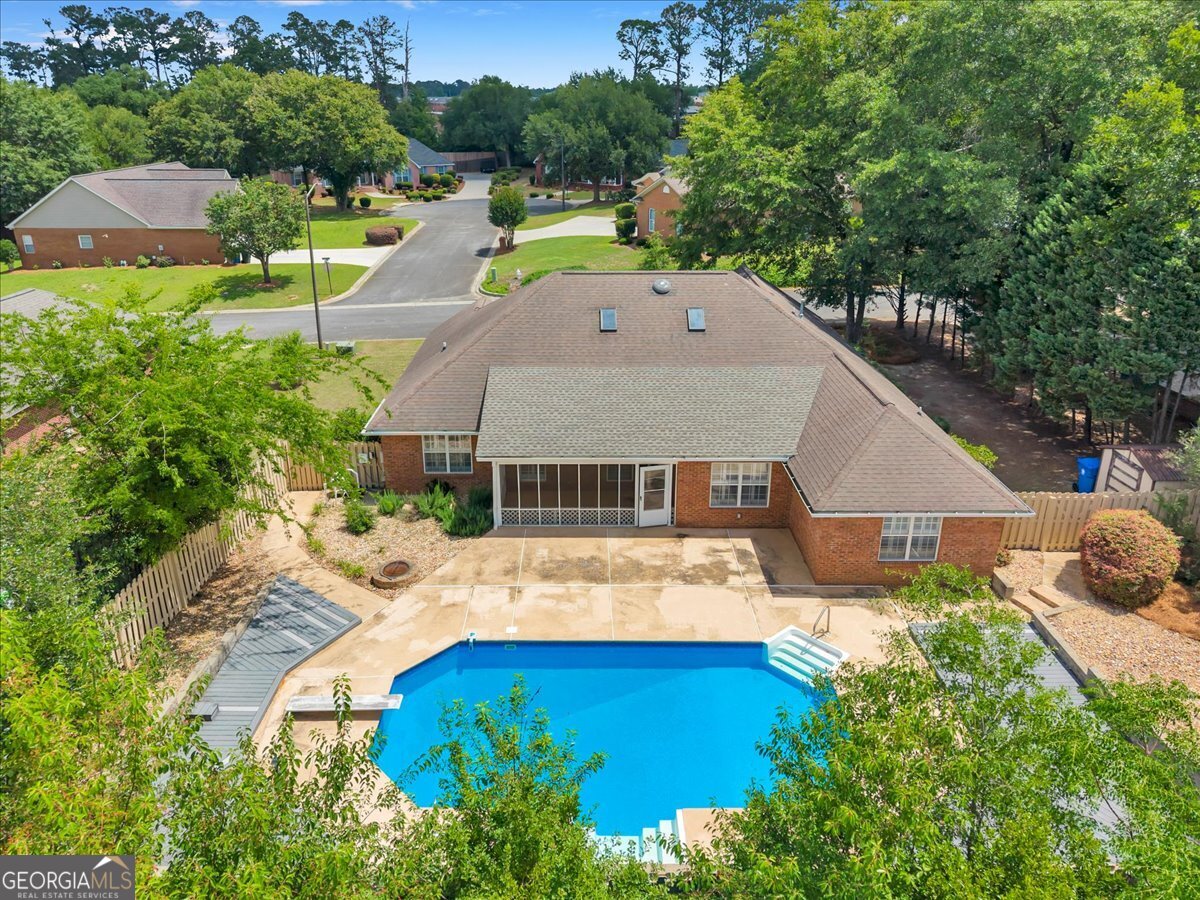 300 Oak Pointe Drive