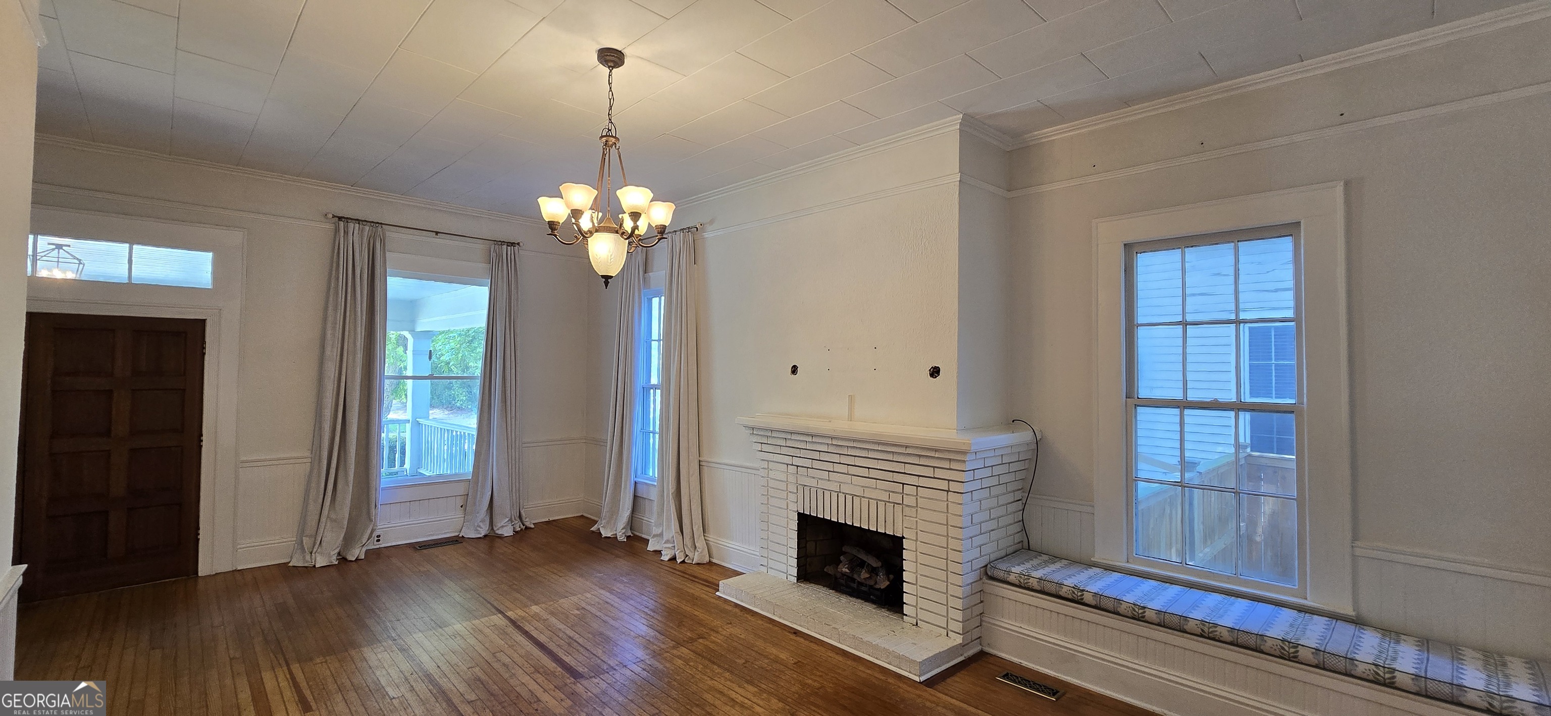 712 Stonewall Street