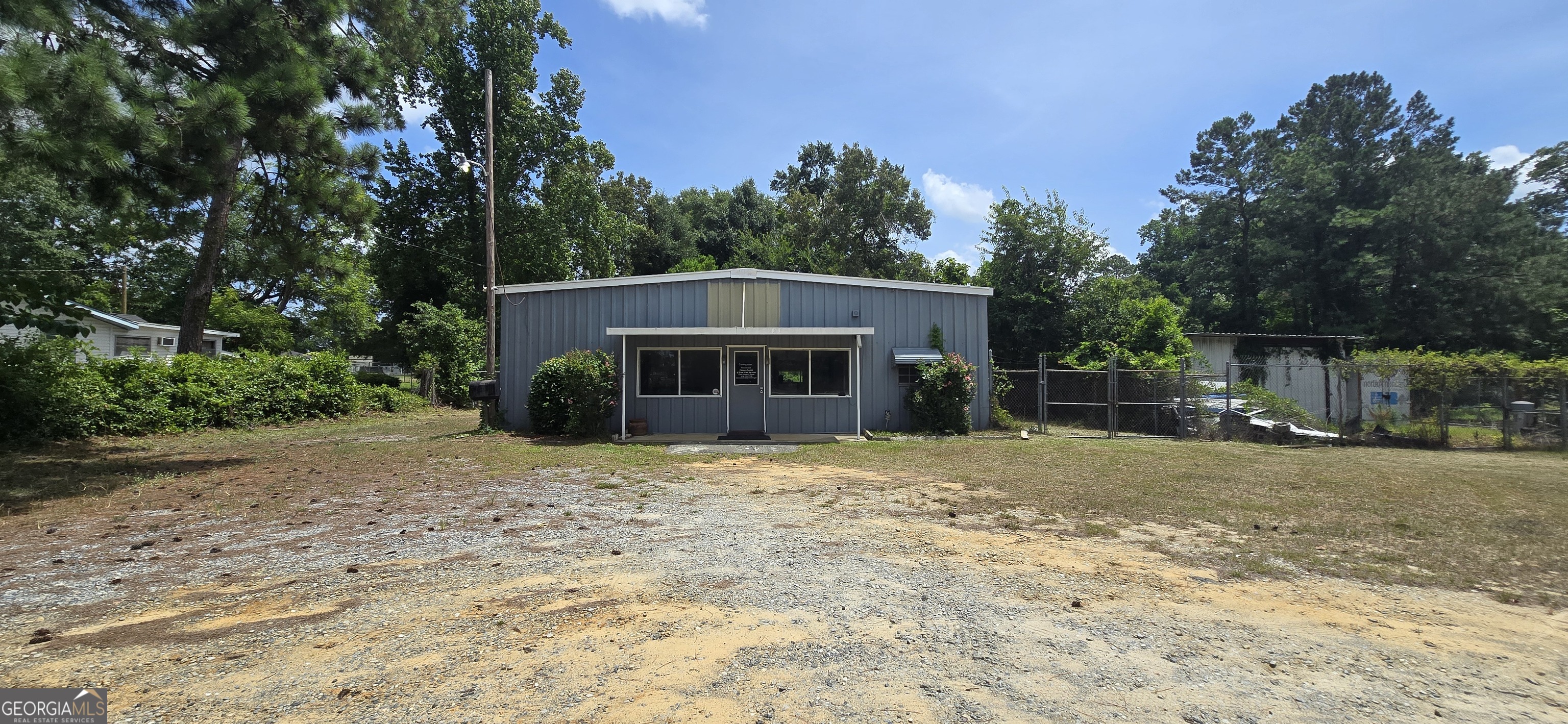 307 Saxon Street