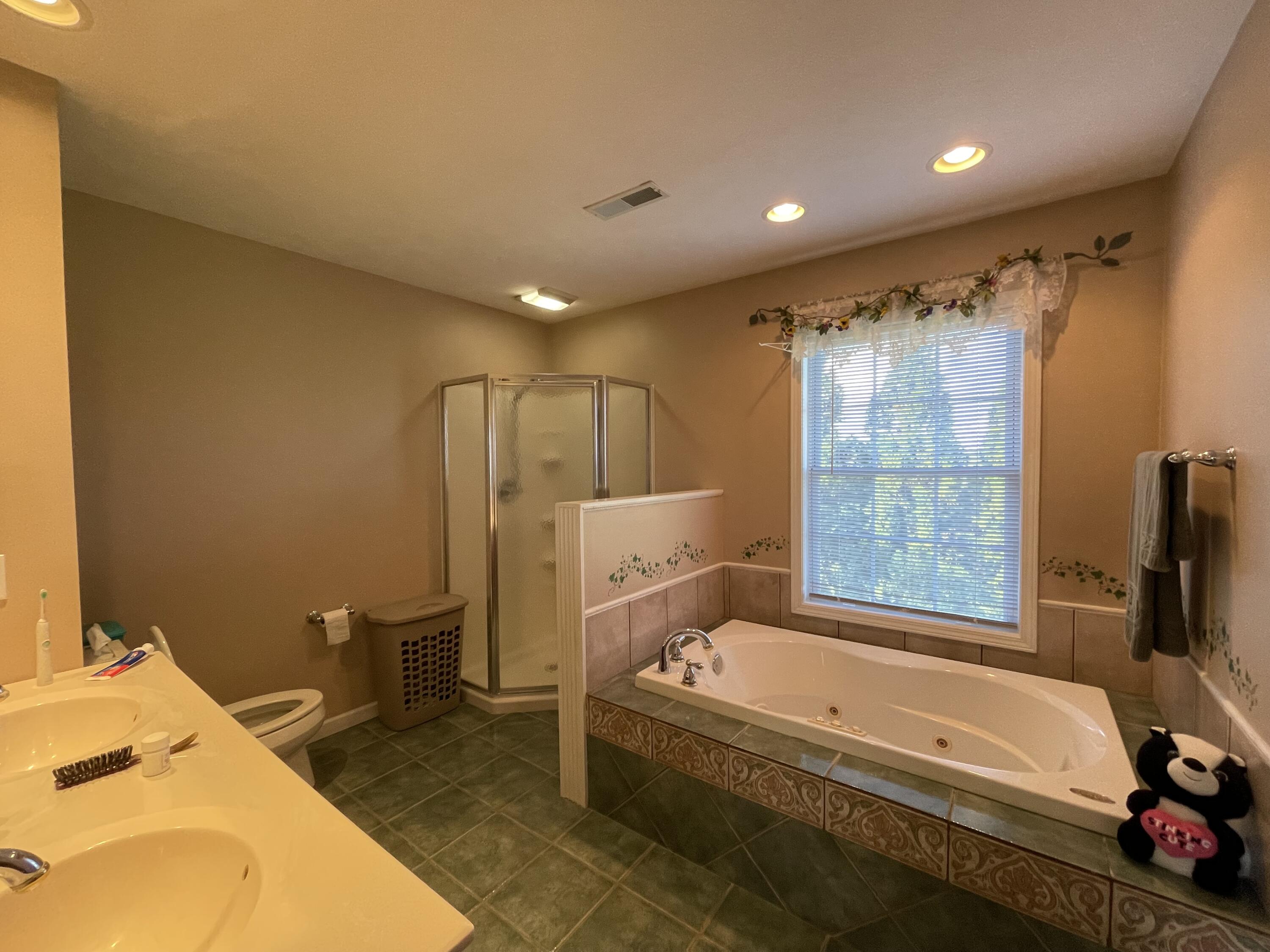 4807 Brookview Drive