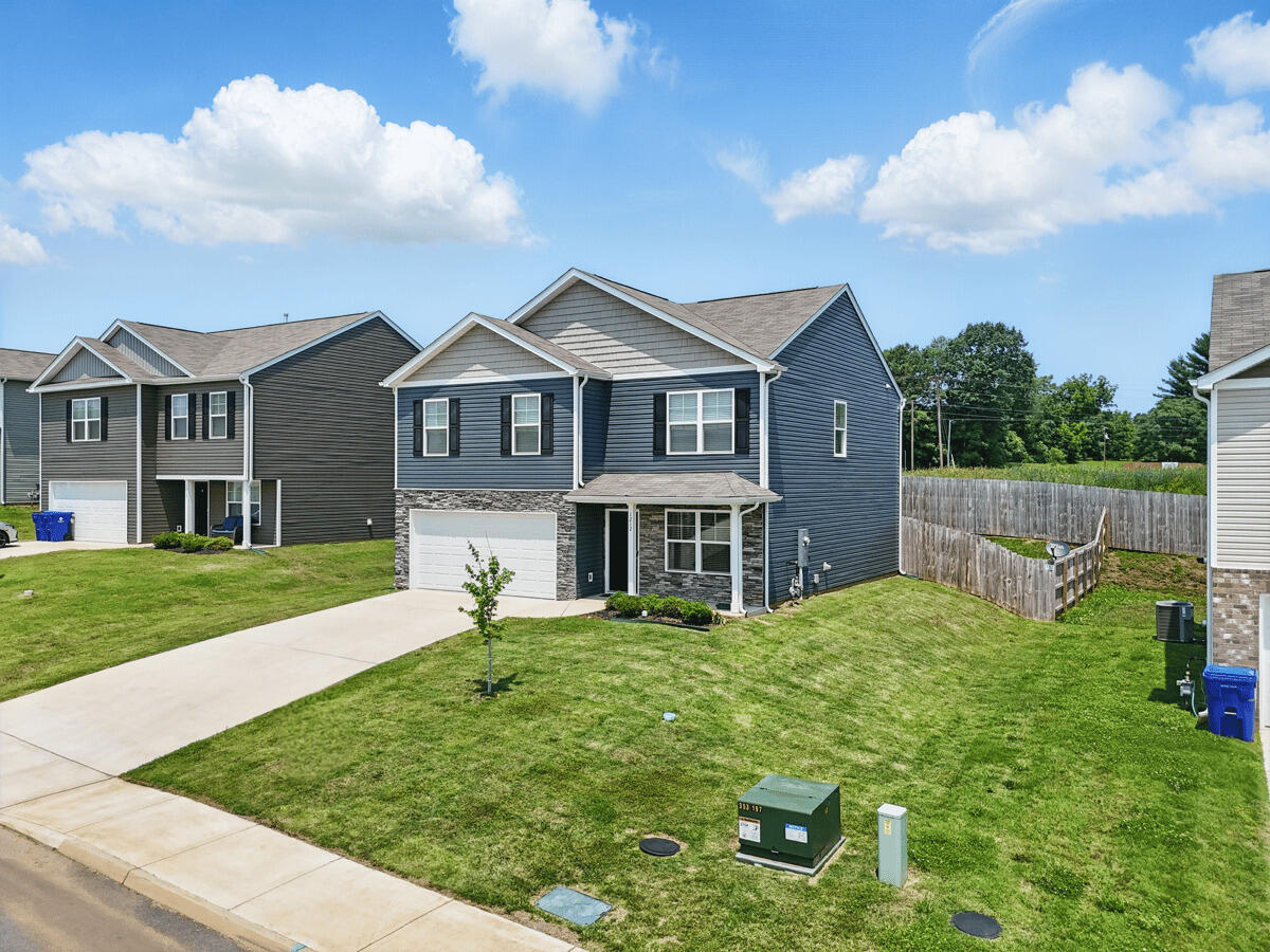 1212 Cole Drive