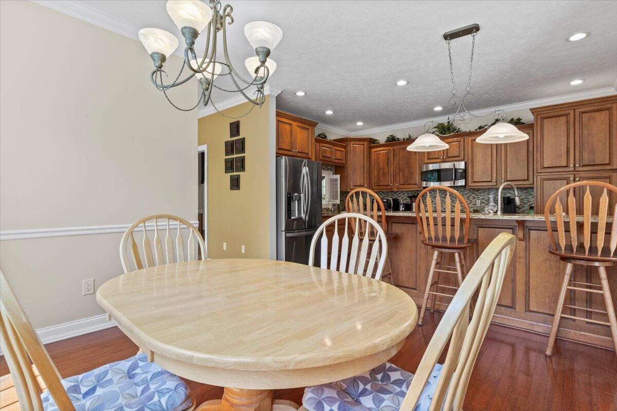 4018 Eagles Nest Dr Drive