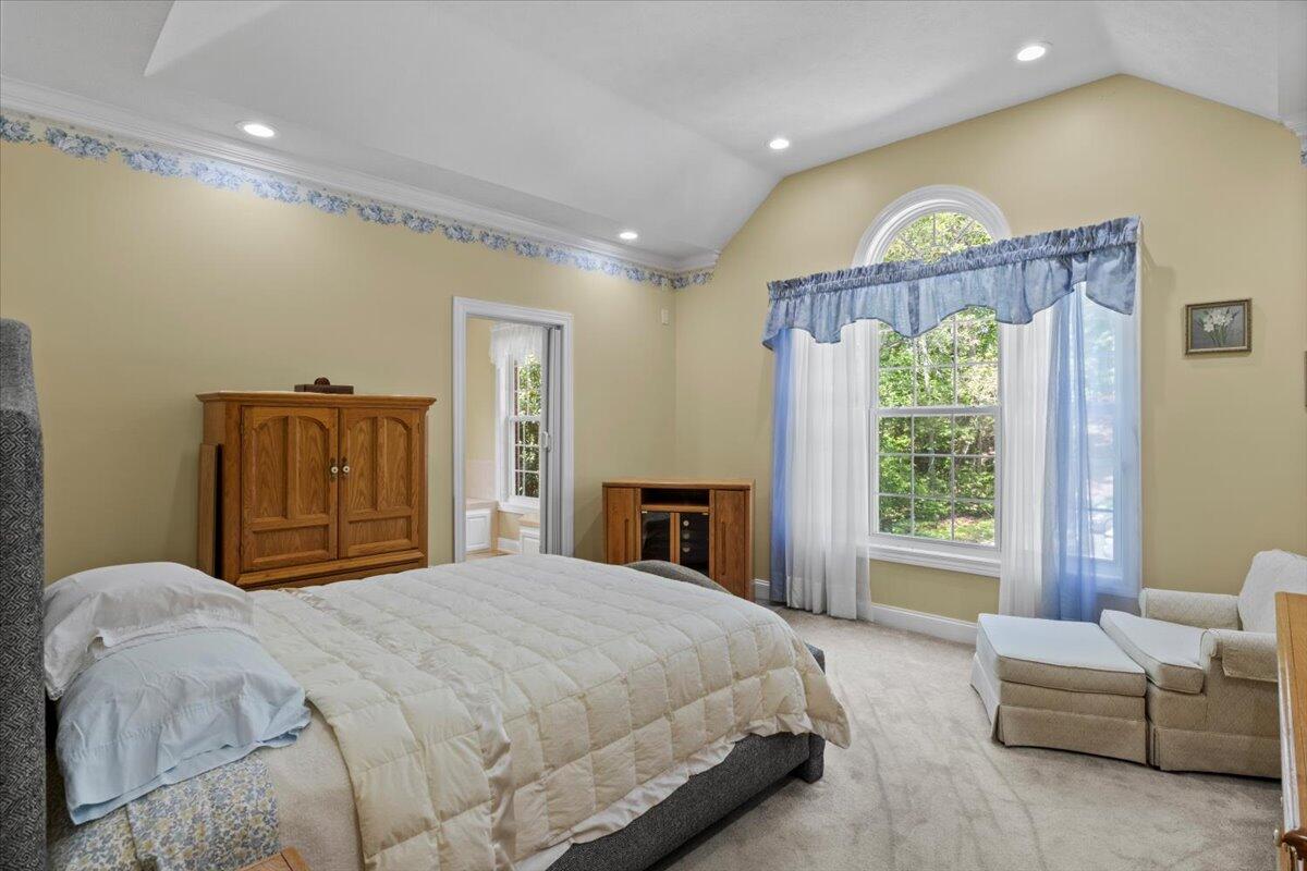 4018 Eagles Nest Dr Drive