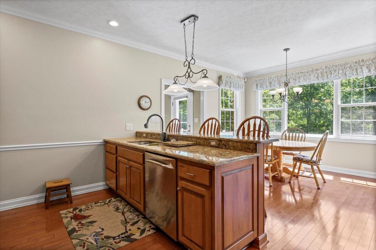 4018 Eagles Nest Dr Drive