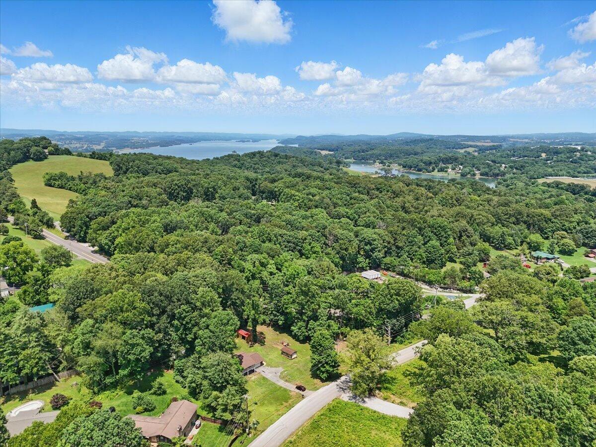 1208 Groseclose Road