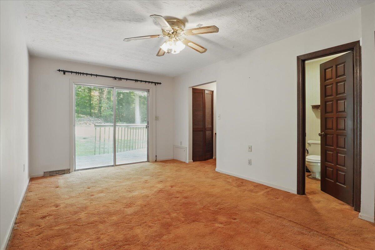 1208 Groseclose Road