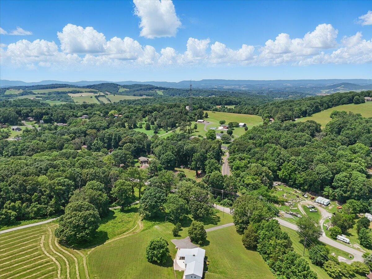 1208 Groseclose Road