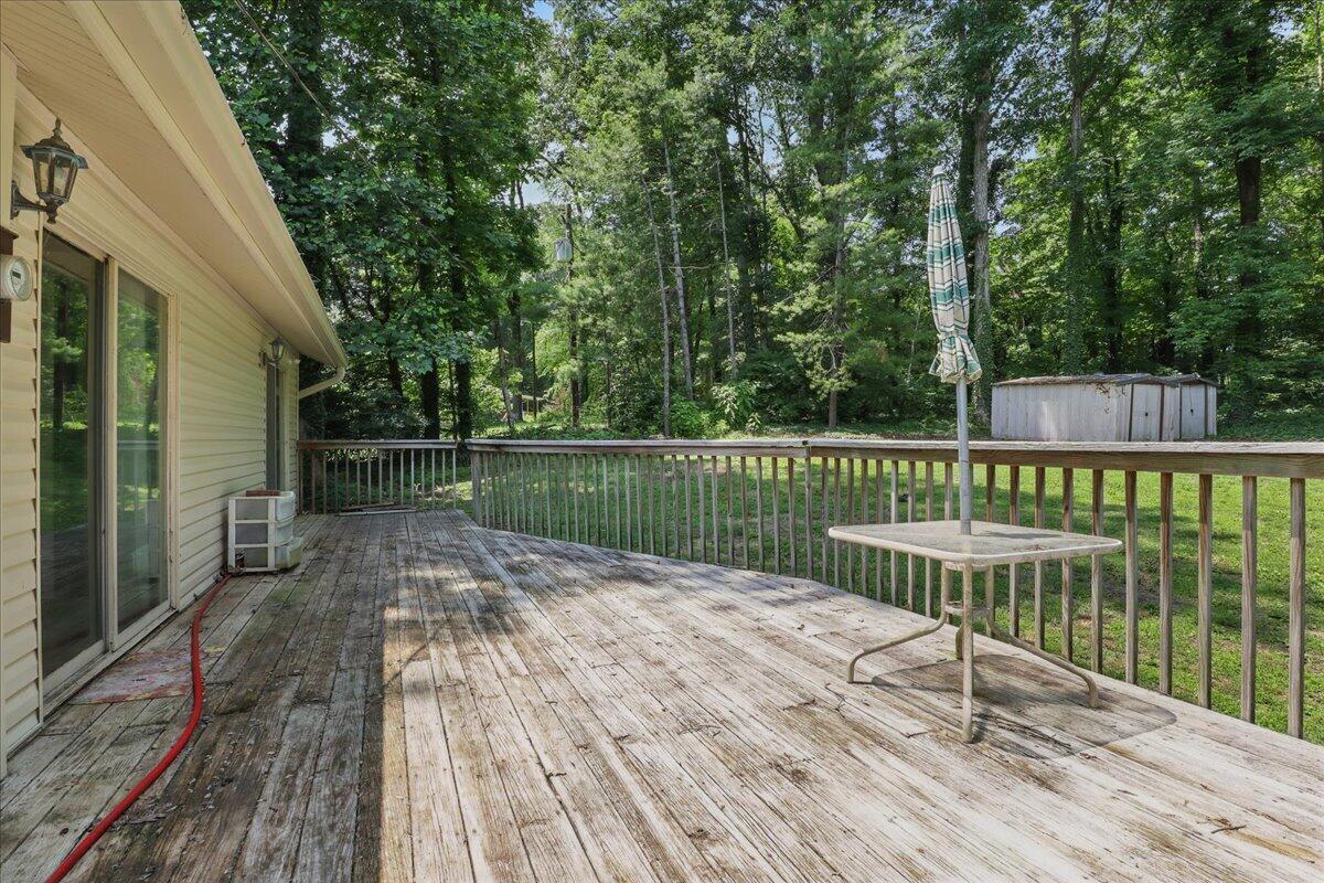 1208 Groseclose Road