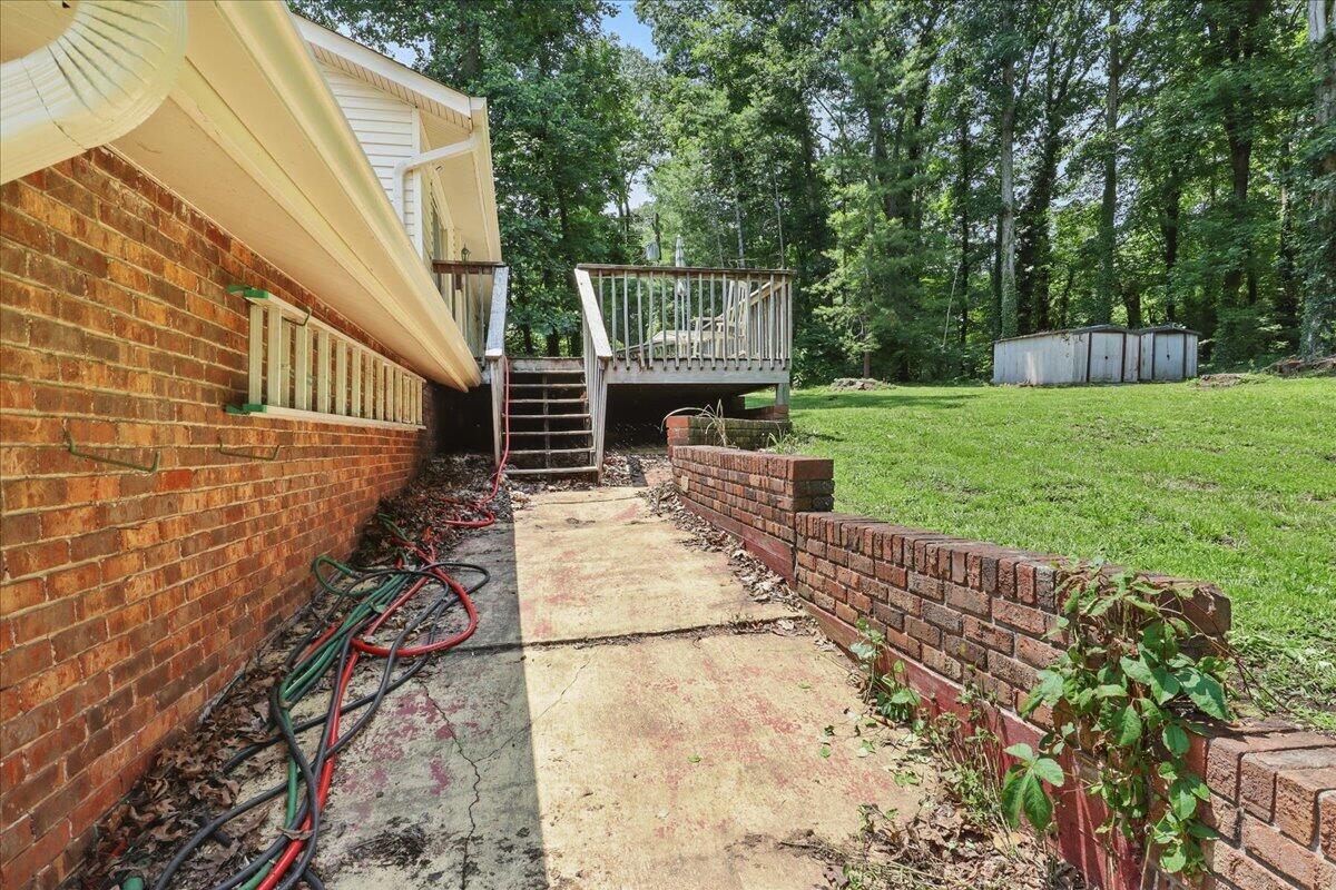 1208 Groseclose Road