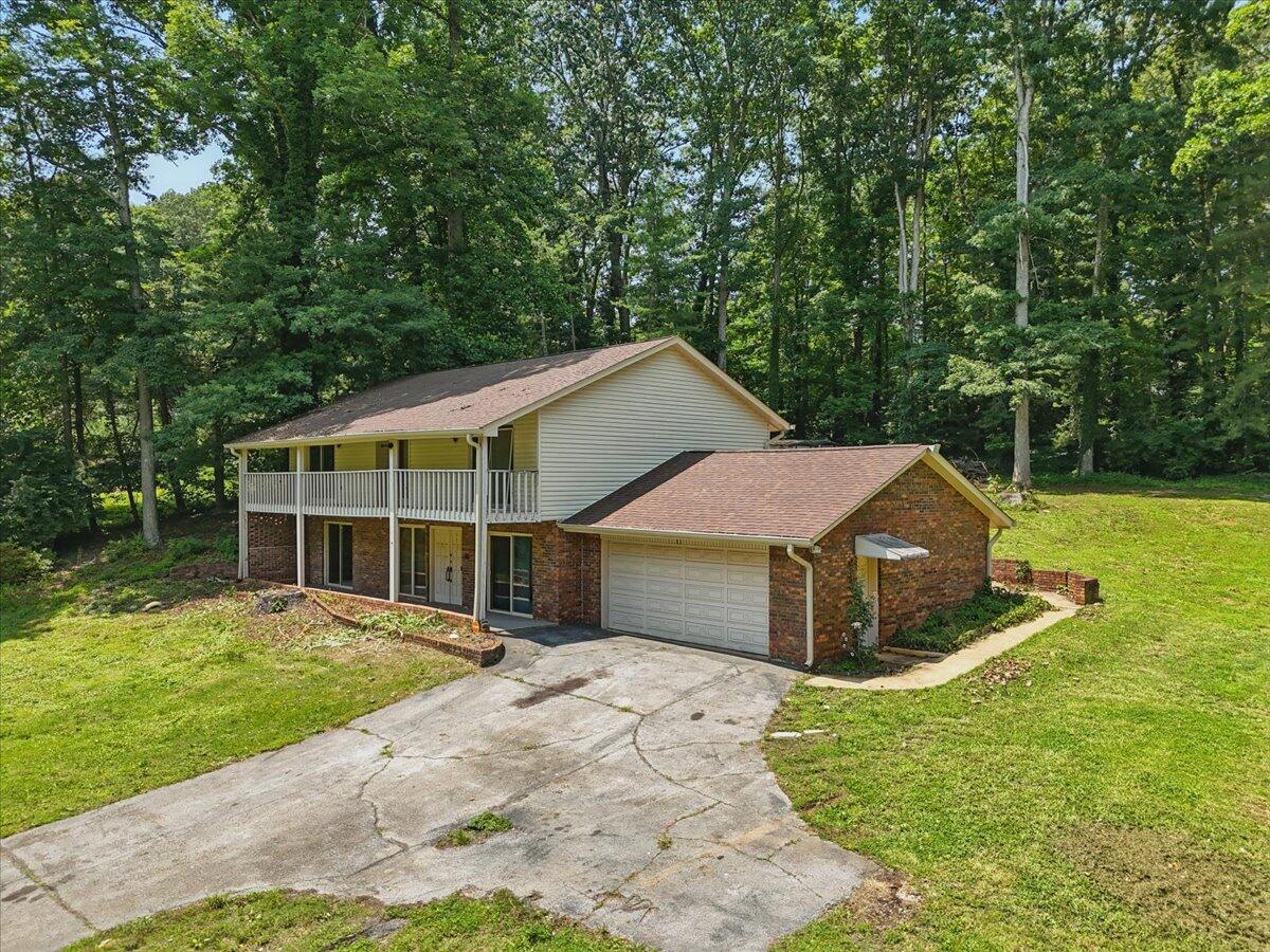 1208 Groseclose Road