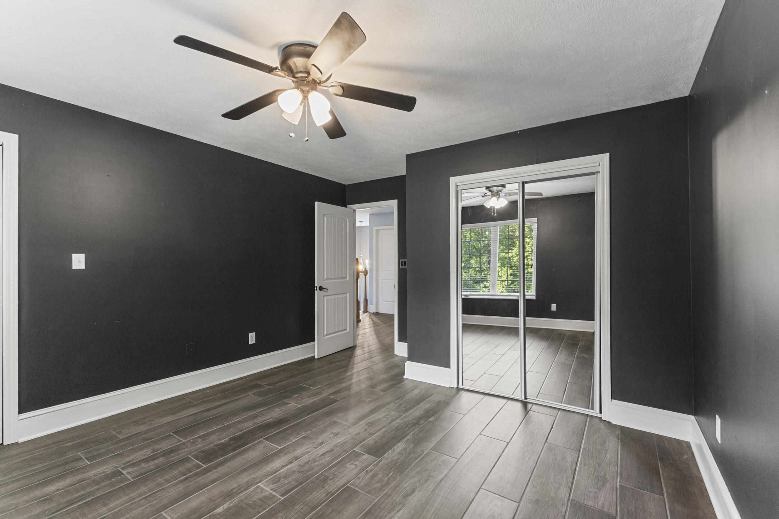 4720 Horseshoe Trail