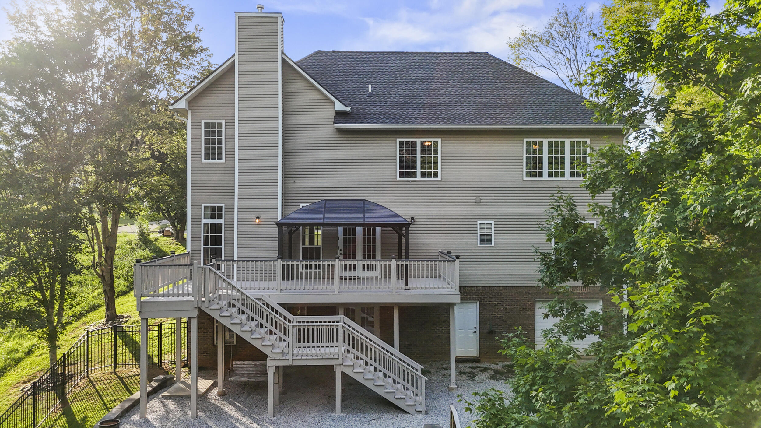 4720 Horseshoe Trail