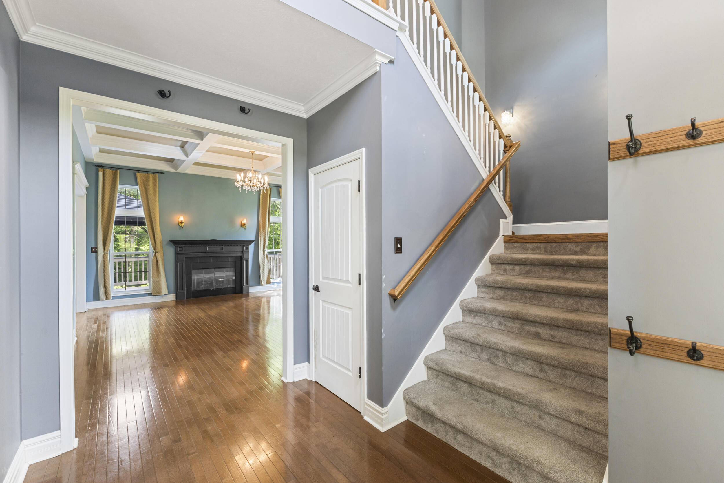 4720 Horseshoe Trail