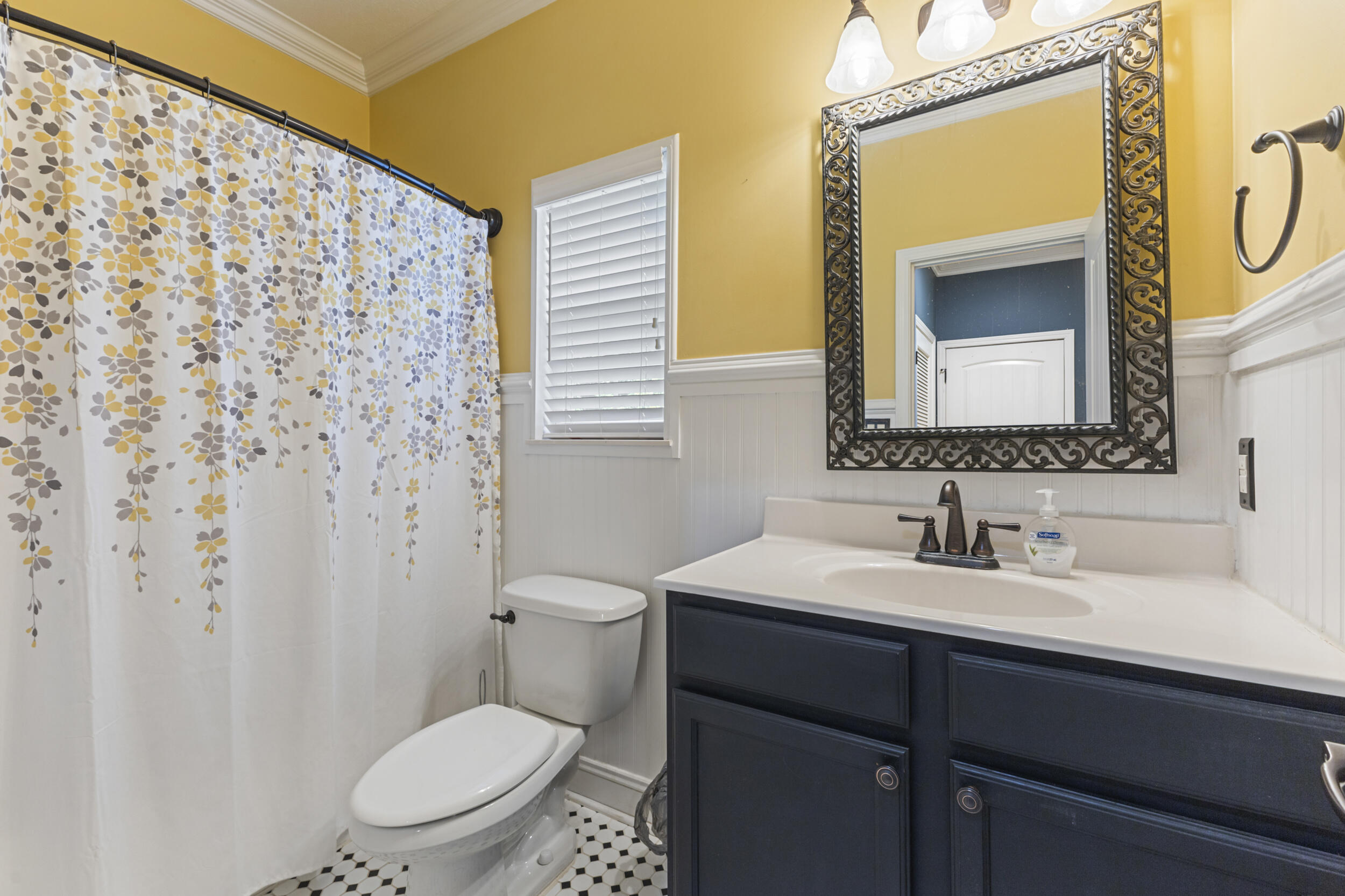 4720 Horseshoe Trail