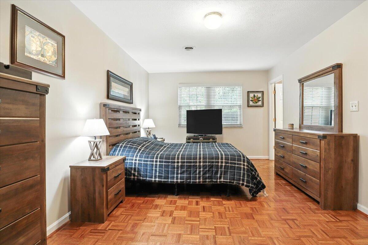 1318 Secretariat Drive
