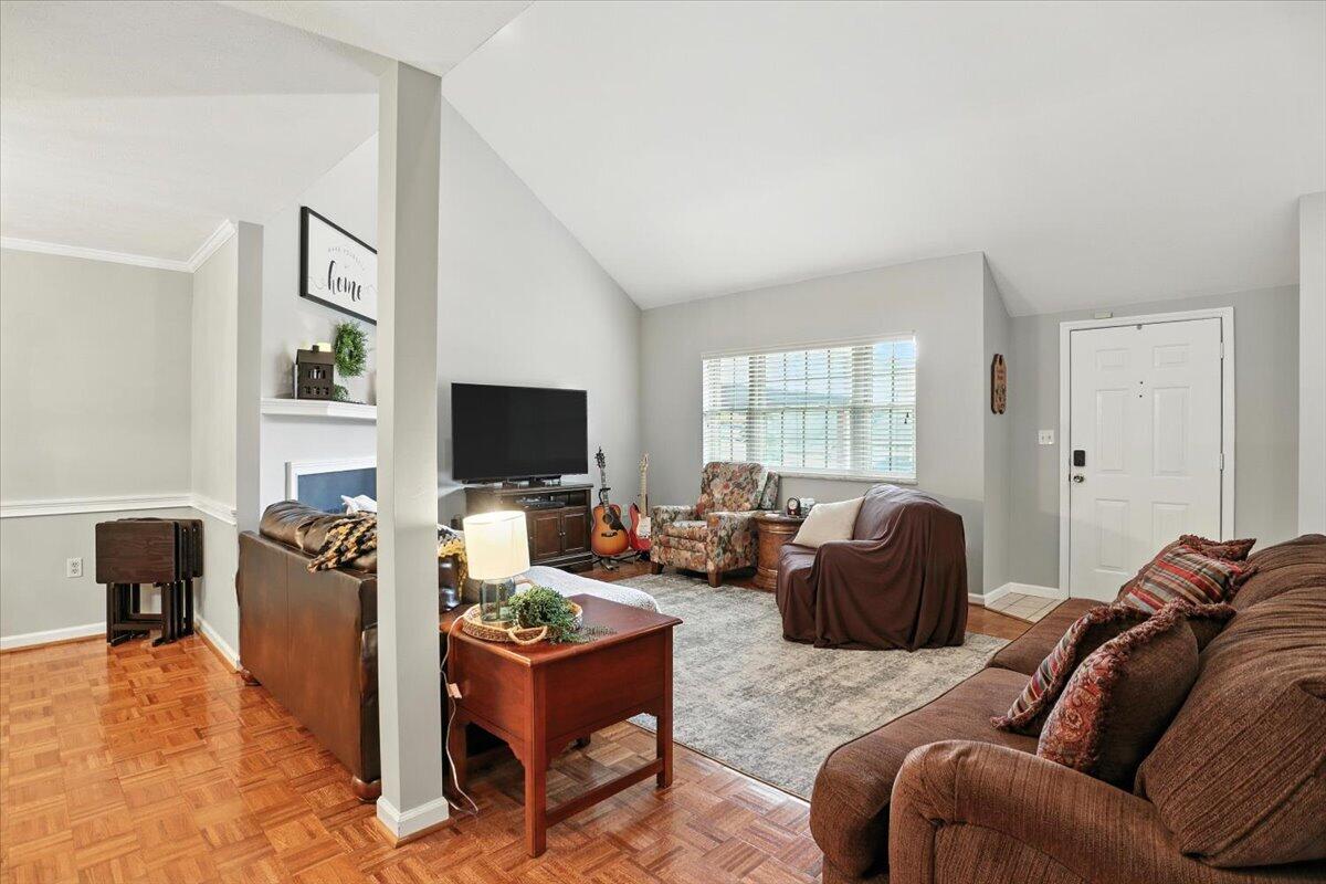 1318 Secretariat Drive