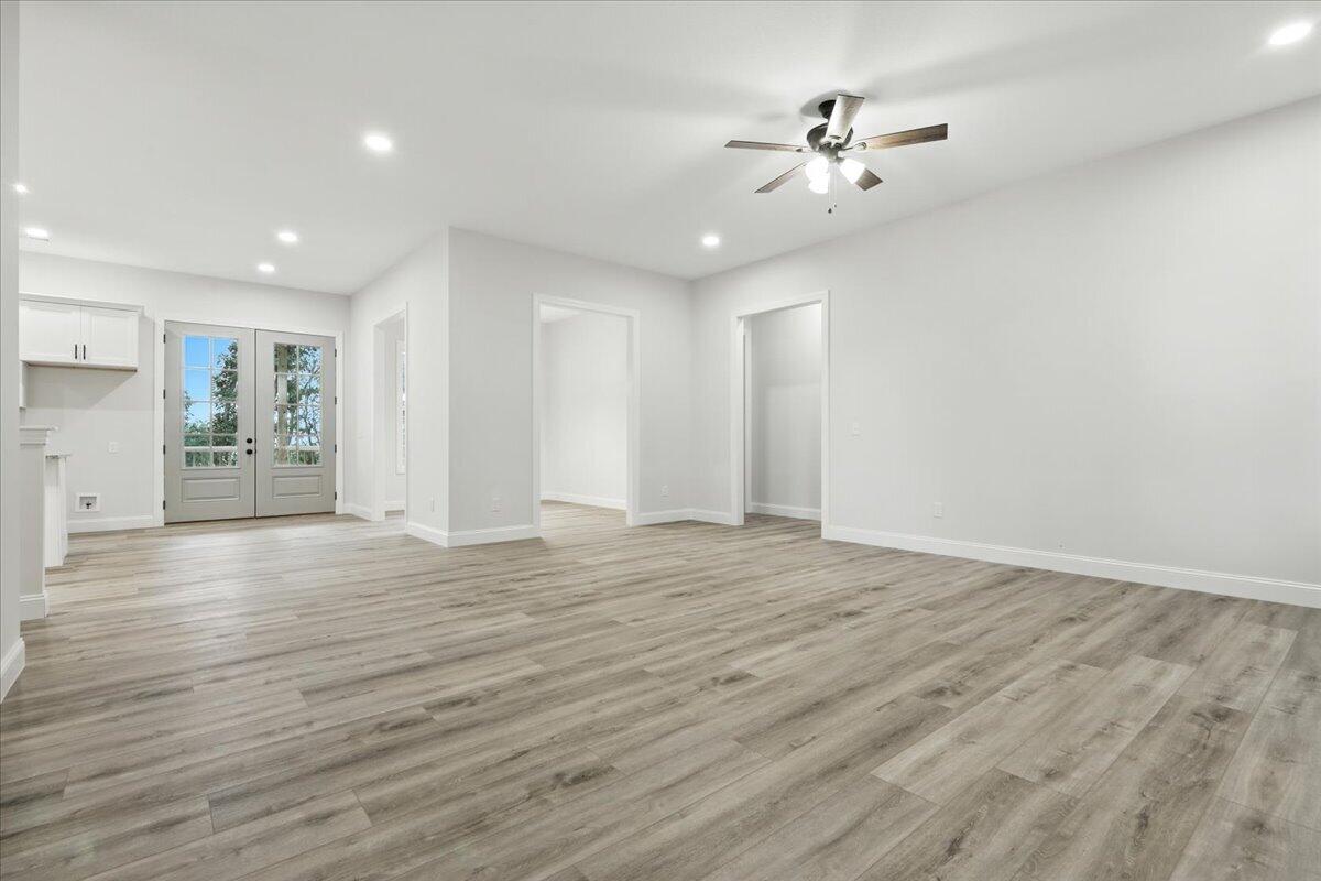 2790 Lowe Drive