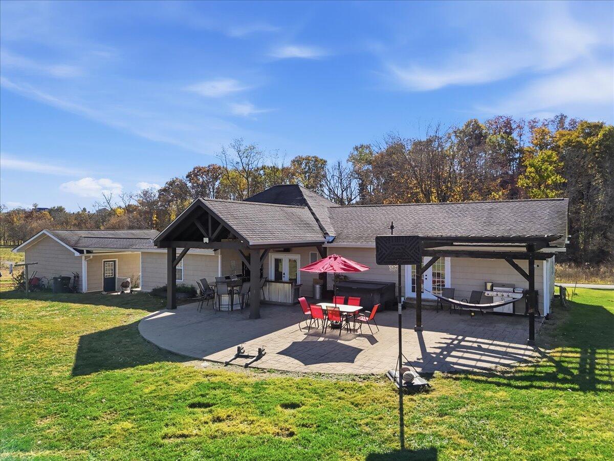 2316 Carmichael Road