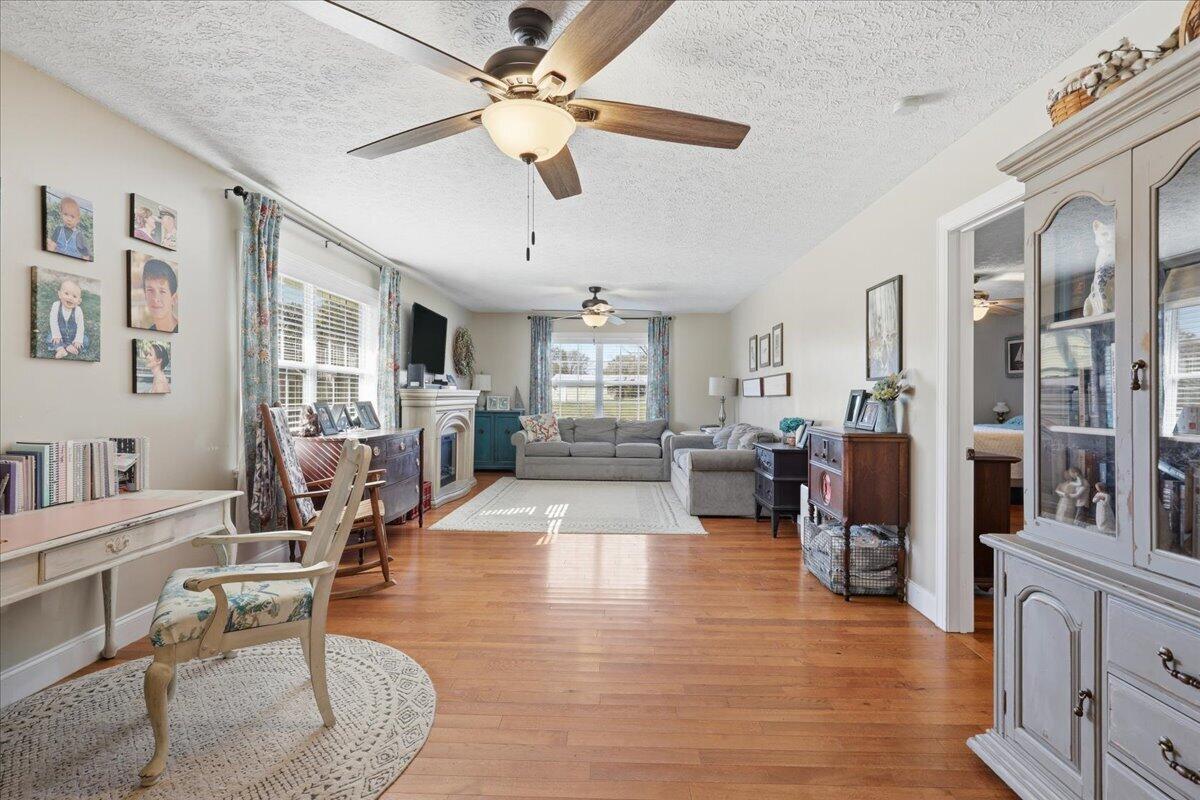 2316 Carmichael Road