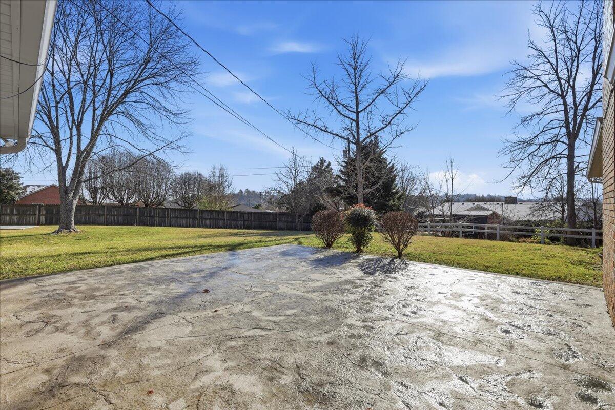 1984 Crockett Ridge Road