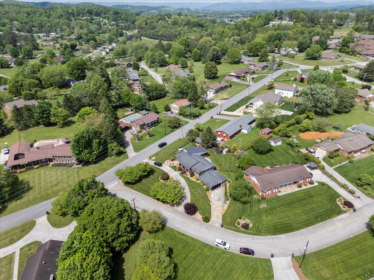 1626 Cardinal Drive