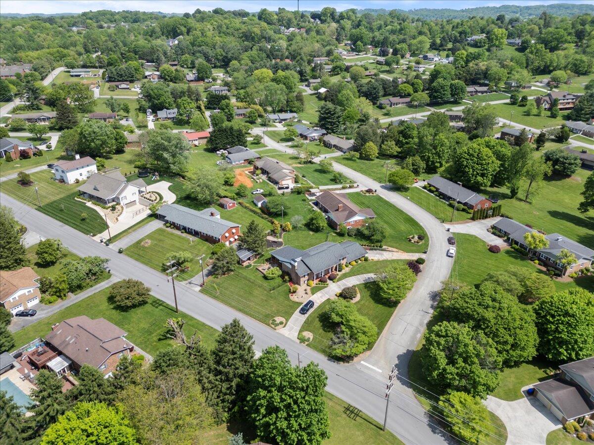 1626 Cardinal Drive
