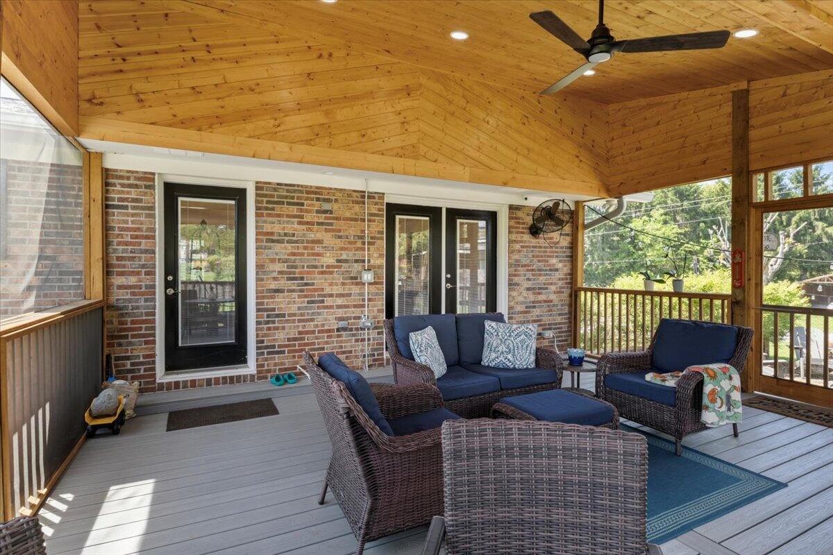 1626 Cardinal Drive
