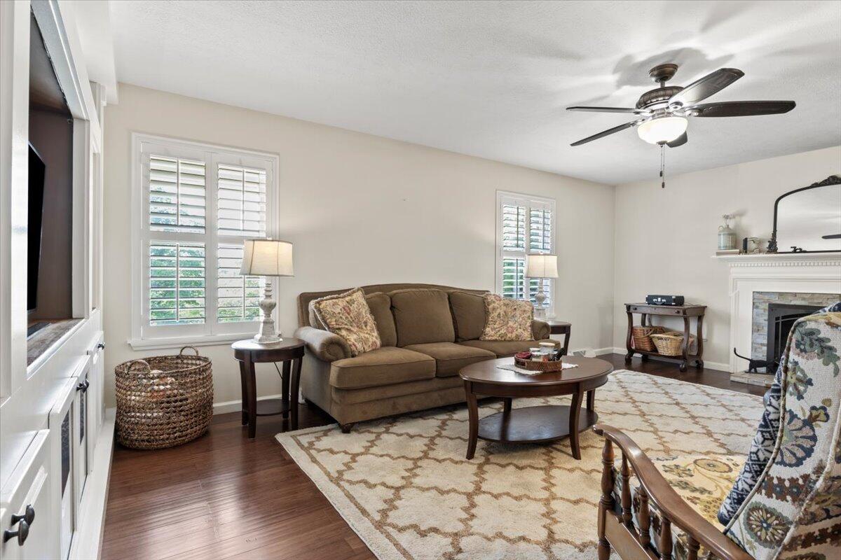 1626 Cardinal Drive