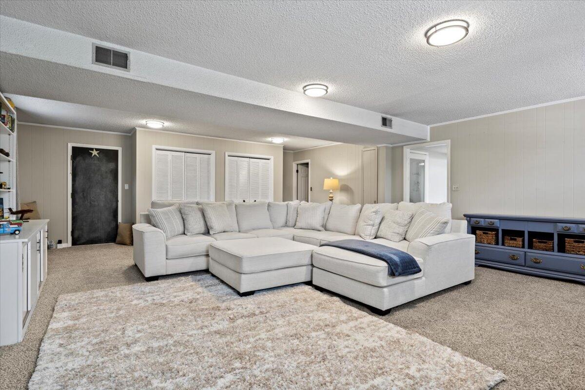 1626 Cardinal Drive