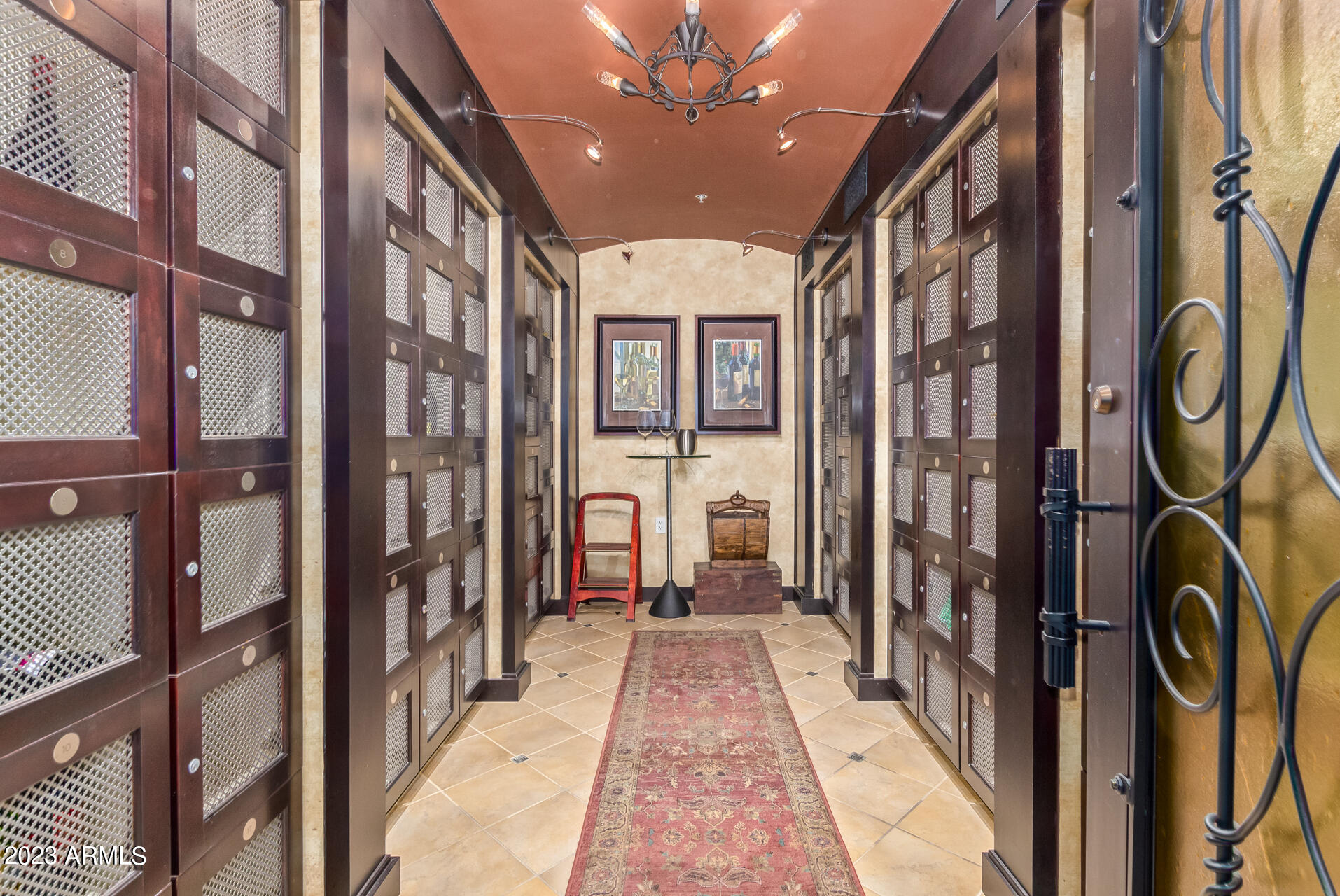 15802 N 71ST Street, 304